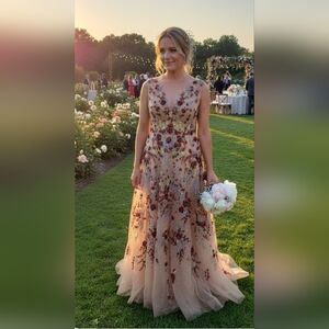 Elegant Floral Embroidered Wedding Dress